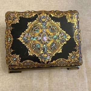 Vintage/Antique mother of pearl paper mache’ sloped writing desk box! Exquisite!